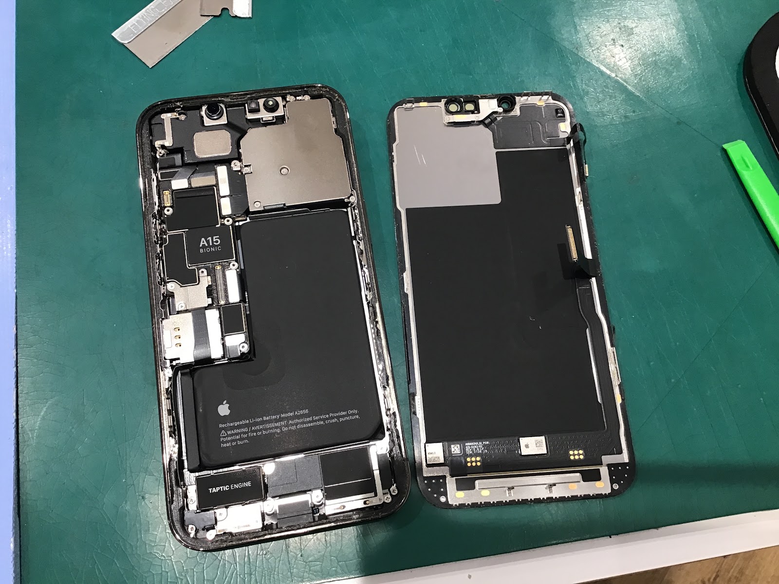 iPhone13Proのバッテリー交換を承りました！【スマホ修理工房港北TOKYU S.C店】